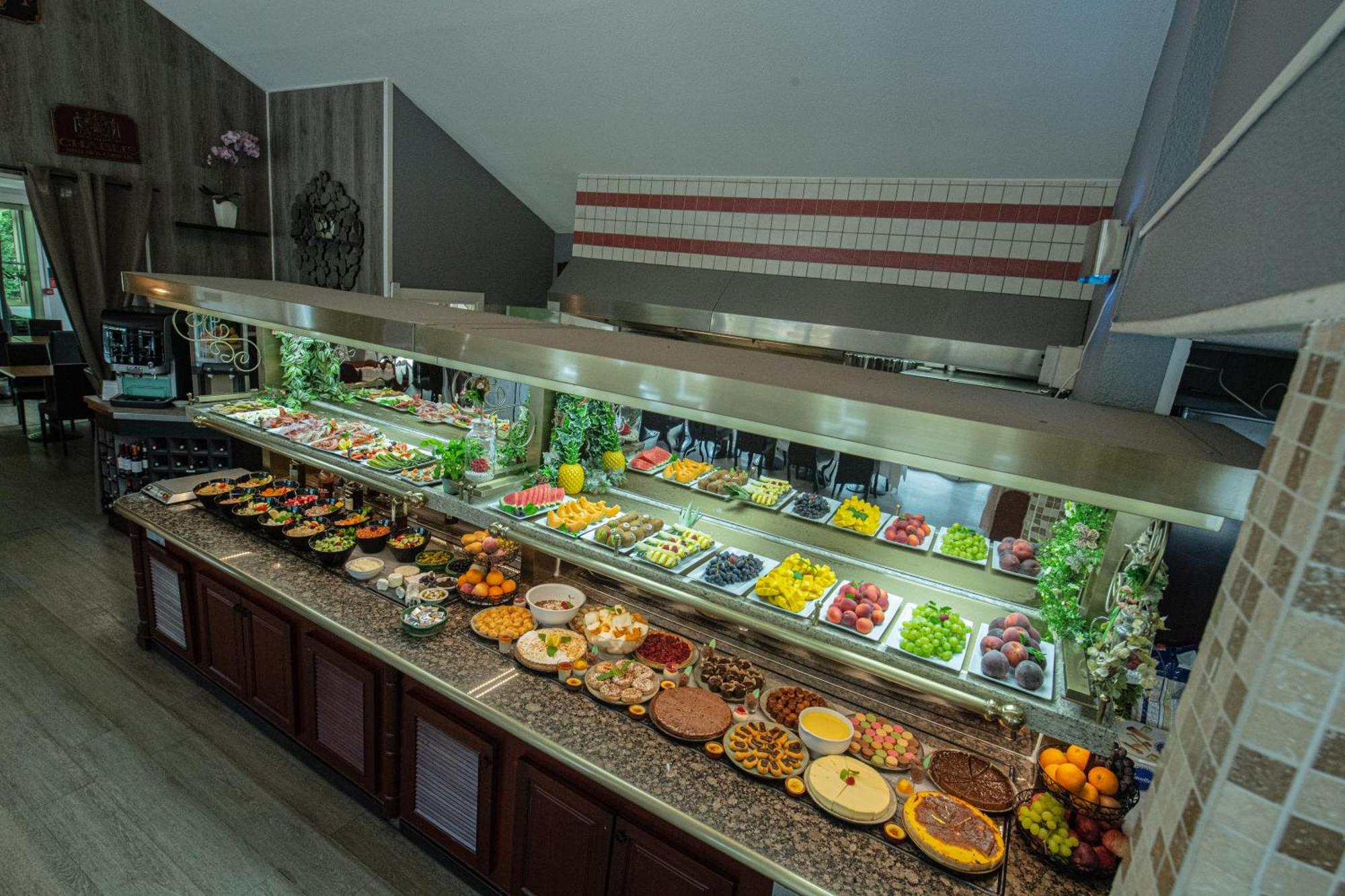 Logis Hotel - Le Relais Du Parisis Villeparisis Zewnętrze zdjęcie