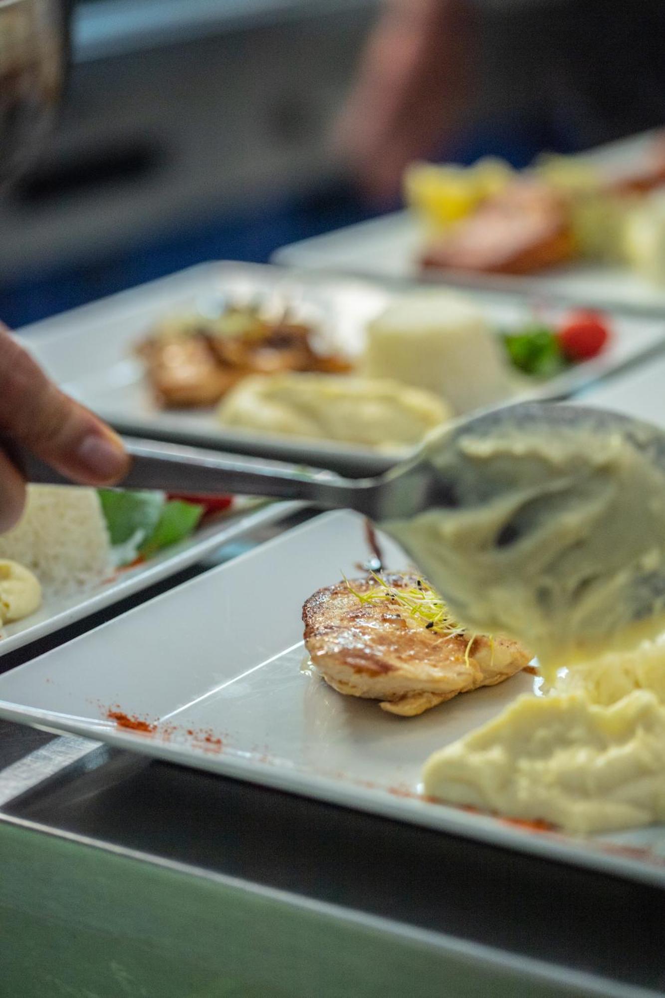 Logis Hotel - Le Relais Du Parisis Villeparisis Zewnętrze zdjęcie