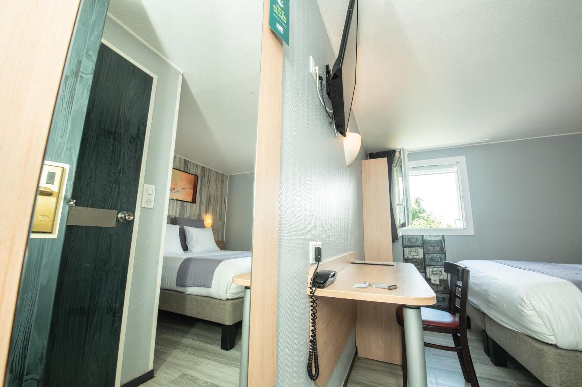 Logis Hotel - Le Relais Du Parisis Villeparisis Zewnętrze zdjęcie