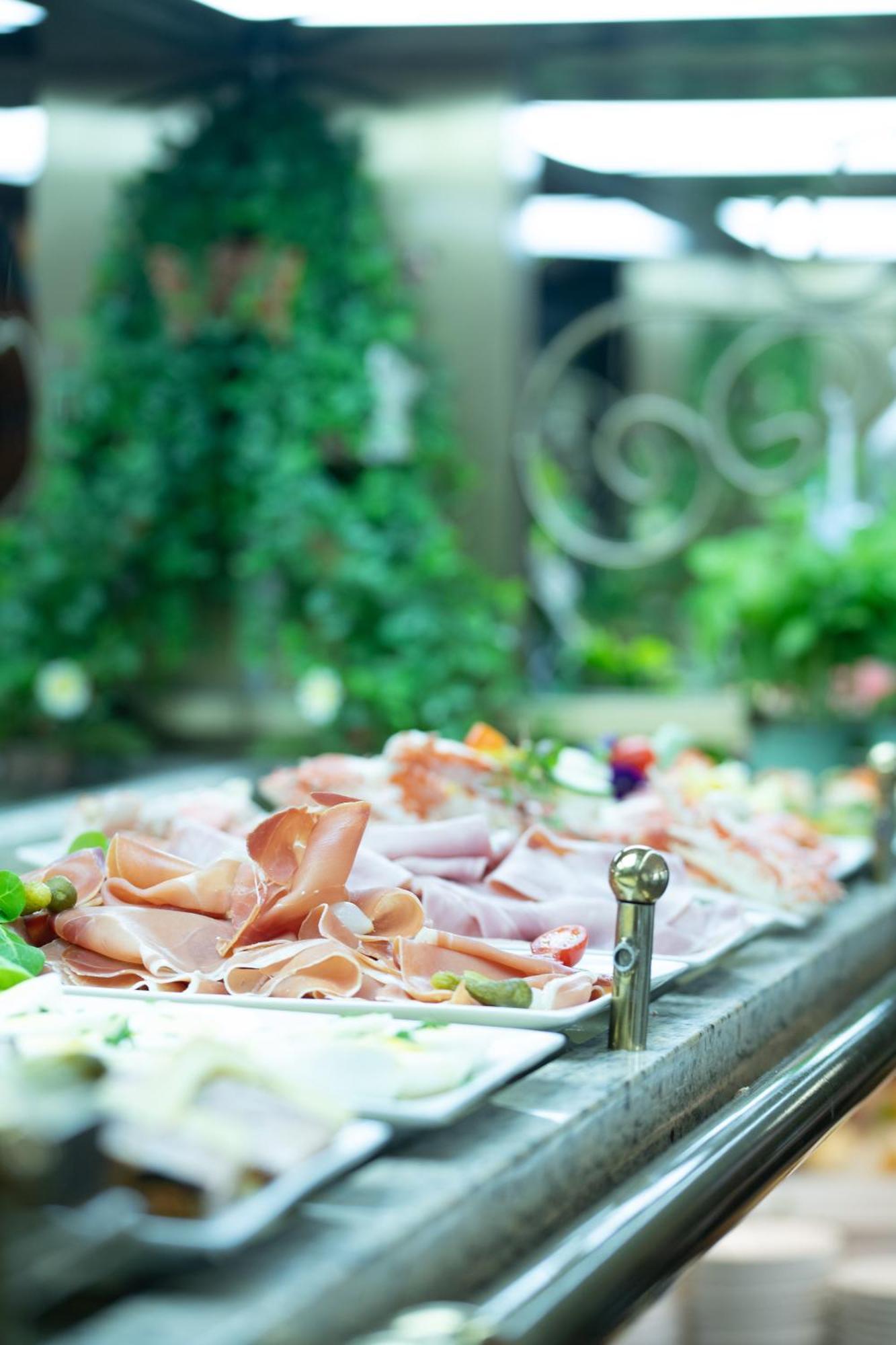Logis Hotel - Le Relais Du Parisis Villeparisis Zewnętrze zdjęcie